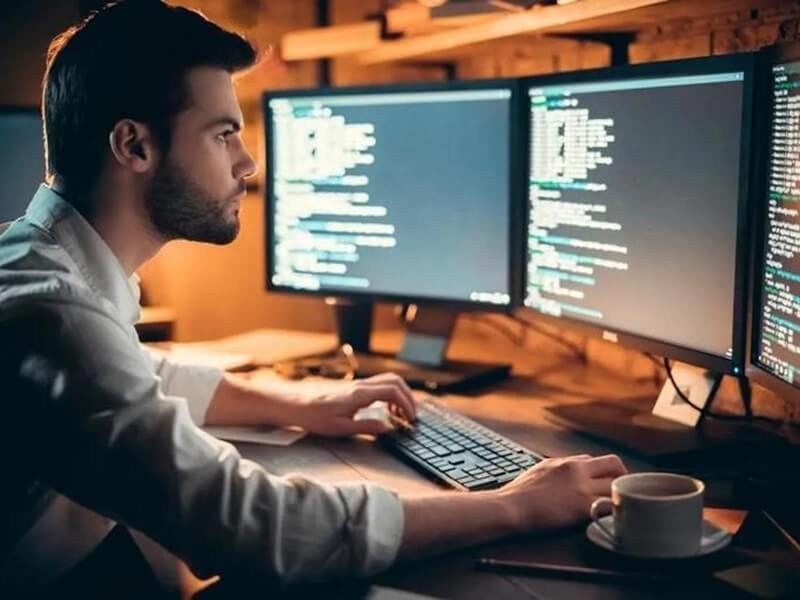 Software Developer là gì? Đặc thù của CV xin việc Software Developer