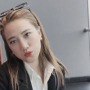 Nguyễn Thuỳ Linh