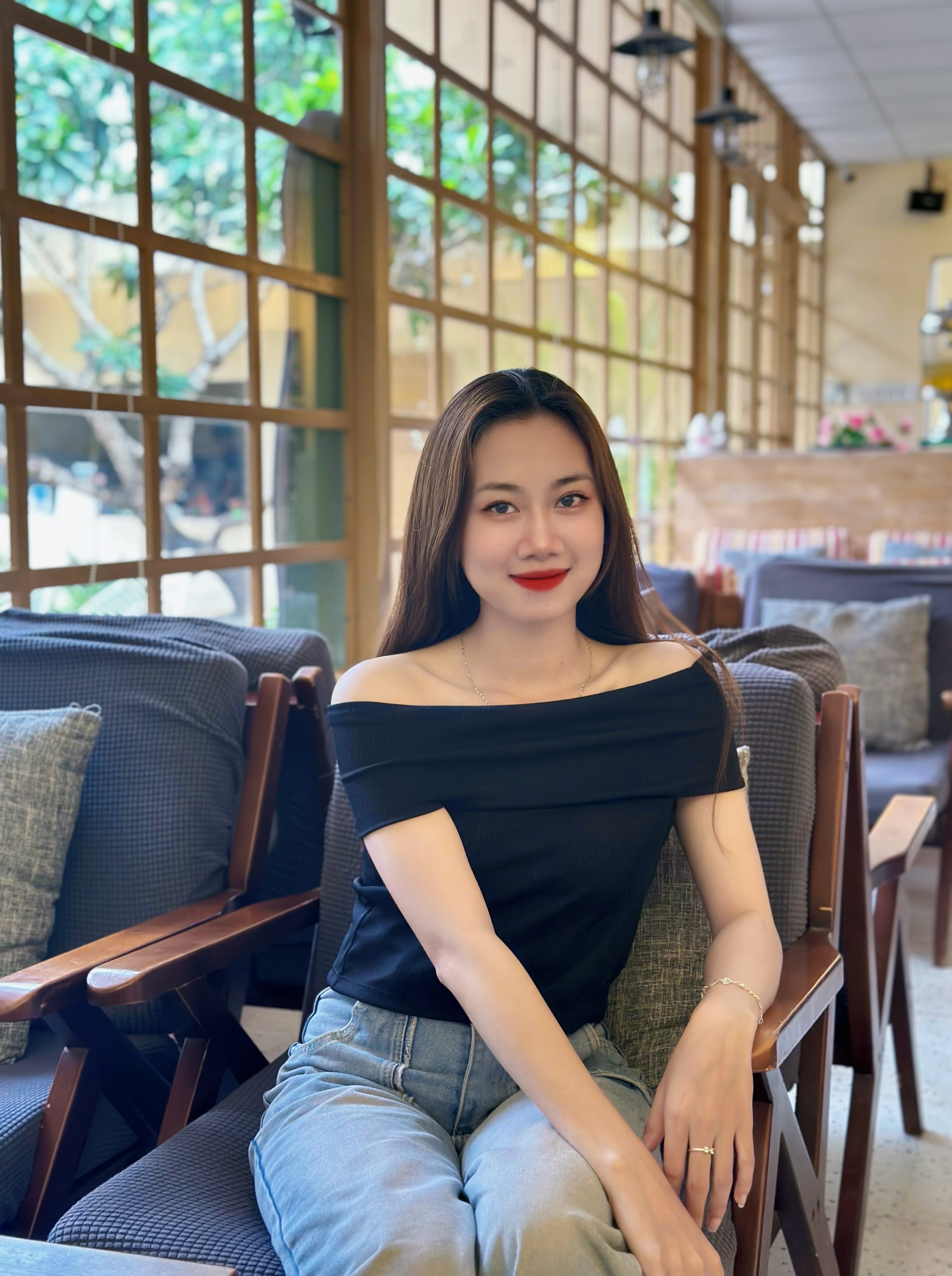 Lâm Tuyết Hương