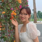 Nông Thị Hồng Nụ