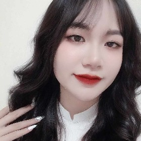 TRẦN HUYỀN TRANG 