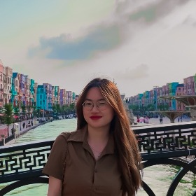 LÊ THỊ HỒNG NHUNG