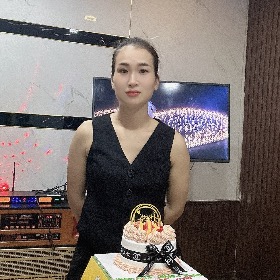 Nguyễn thị thu HẰNG