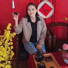 MAI NGỌC HẰNG