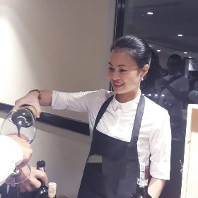 Nguyễn XUÂN HẰNG