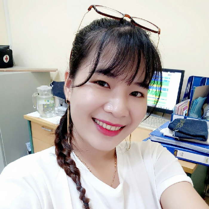 Võ Thị Nguyệt Hằng 