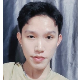 Nguyễn Mạnh Hùng 