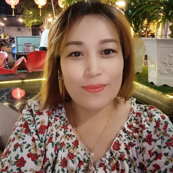 Nguyễn Trần Thị Thu Hồng 