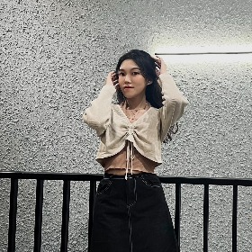 阮氏秋草Nguyễn thị thu thảo