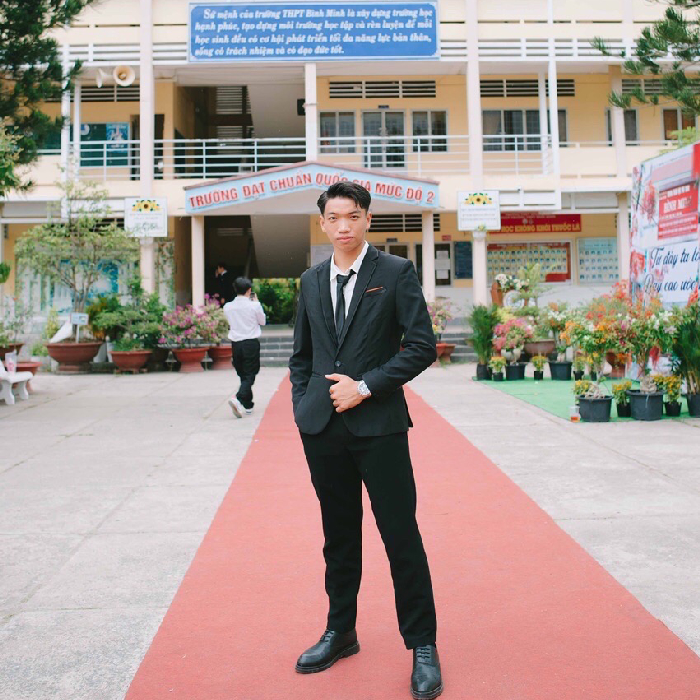 NGUYỄN HOÀNG KHÔI