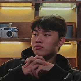 NGUYỄN ĐỨC VƯƠNG