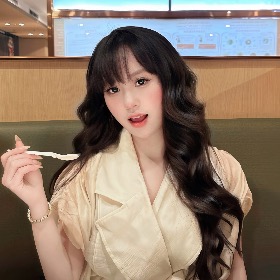 VÕ NGỌC HOÀNG UYÊN