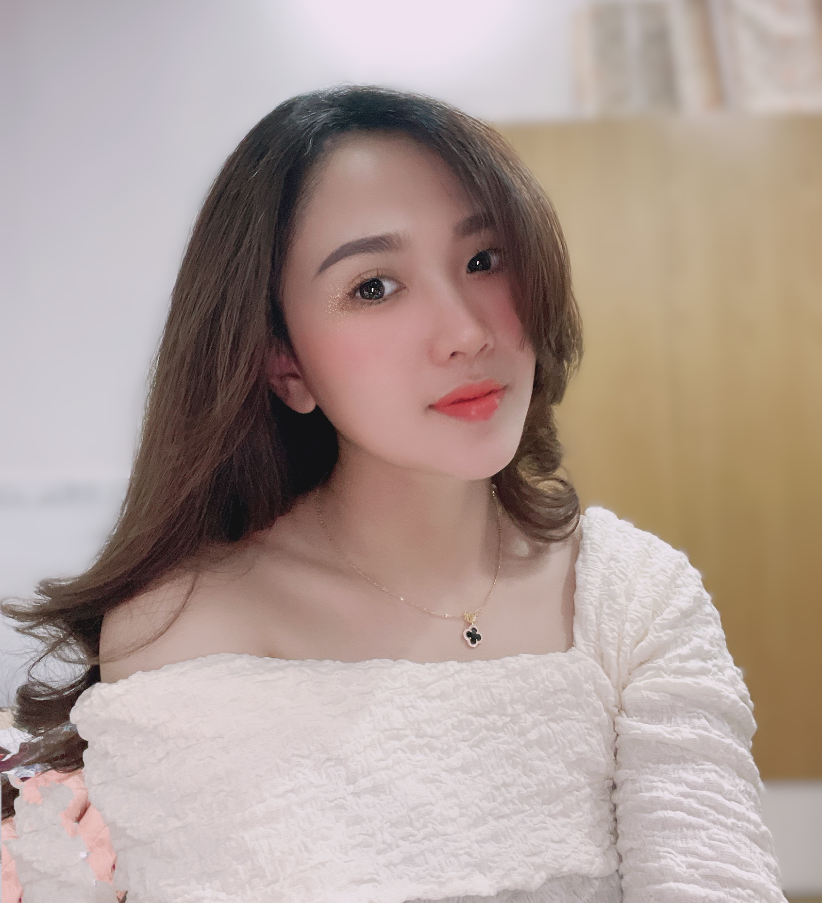 NGUYỄN ANH THƯ 