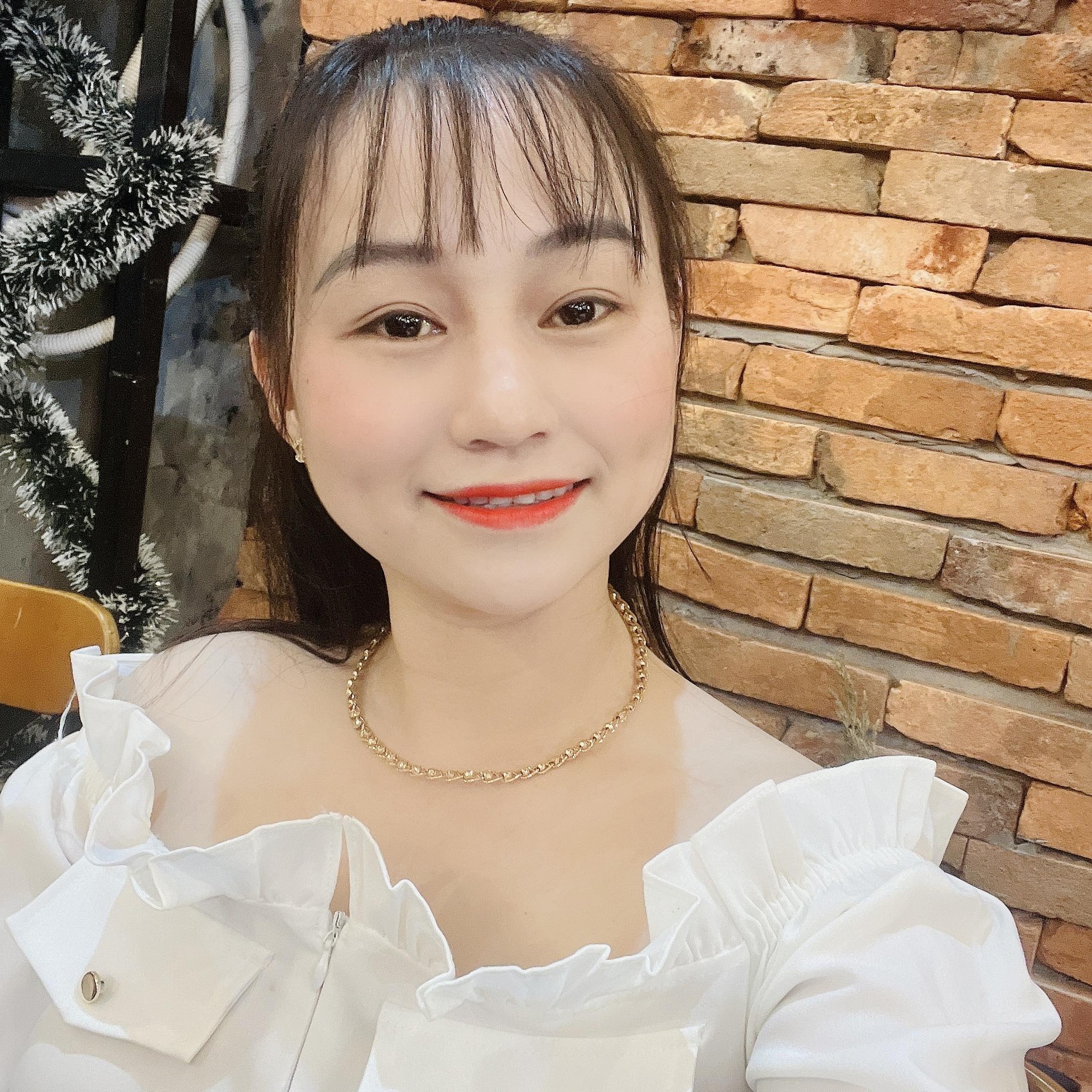 Huỳnh Thị Kim Xuân