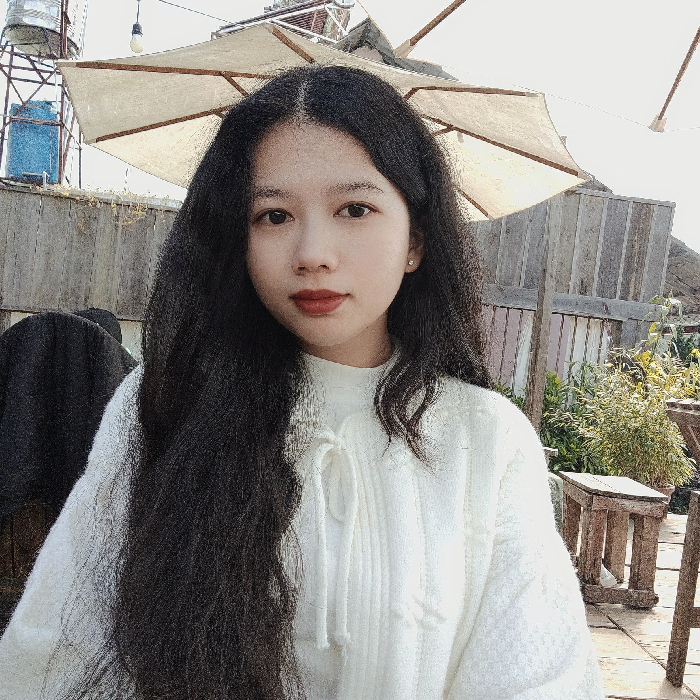 Huỳnh Trần Thơ Nhi 