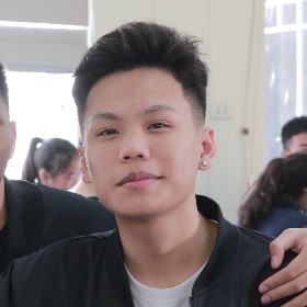 Tòng mạnh cườnG