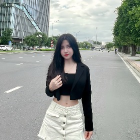 Trương Thị cẩm vân 