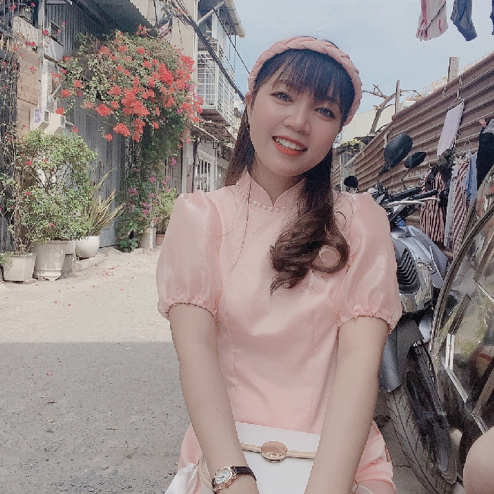 UNG THỊ LỆ GIANG