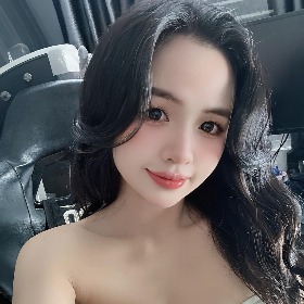 LIÊN YẾN NGỌC 
