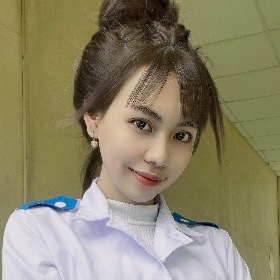 NGUYỄN TUYẾT NHI