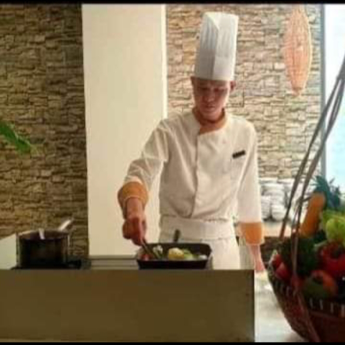 NGUYỄN ĐỨC LINH