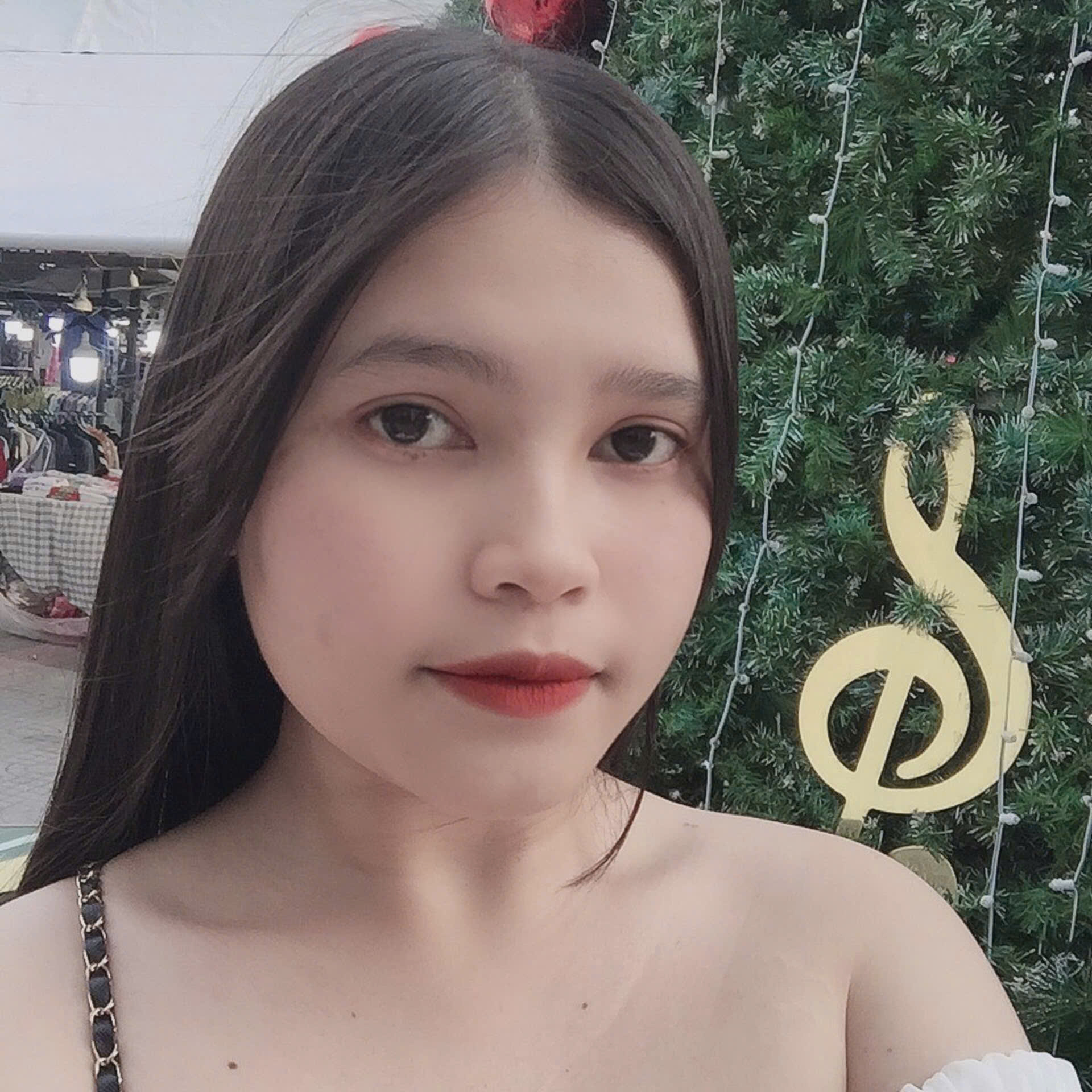 TRỊNH THỊ KIM ANH