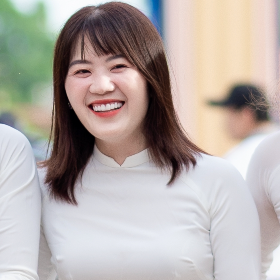 Hoàng Thị Phương Lan