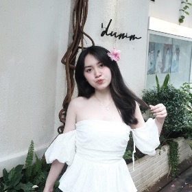 Trần Nữ Khánh Thư