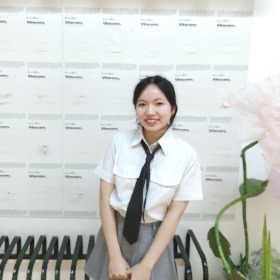 Đinh Thị Khánh Linh