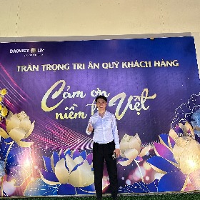 họ và tên: lê văn tuyền