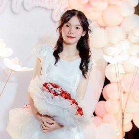 Nguyễn Thị Hoài Nhi 