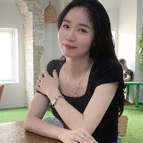 Hồ thị thu hà 