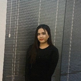 Lộ Nữ    diễm QUỳnh