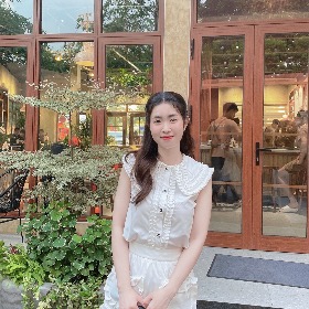 Nguyễn việt hương