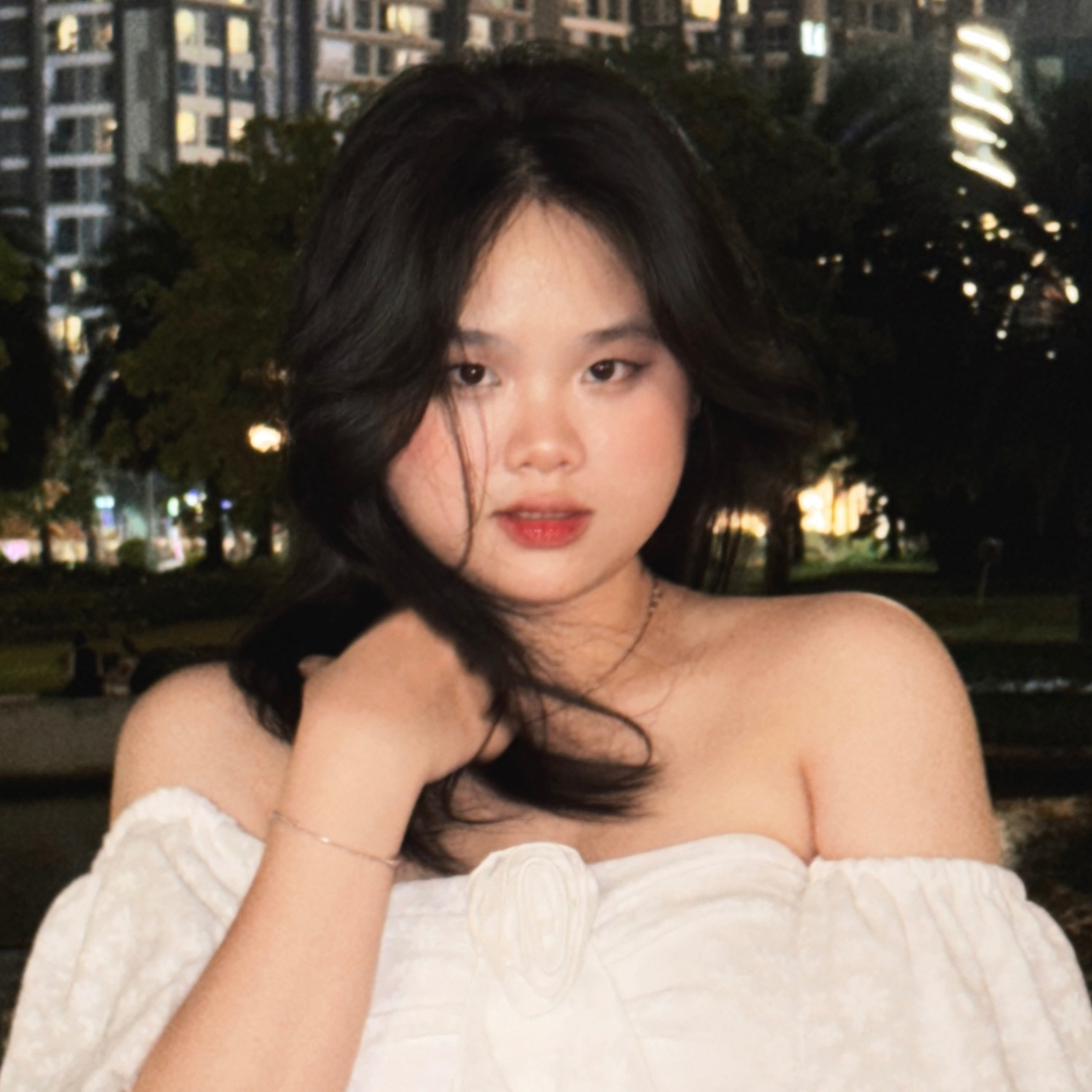 Hoàng Hương Bình