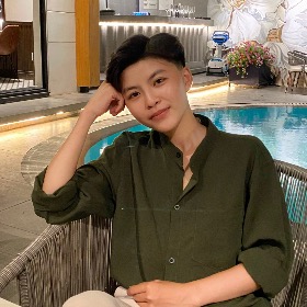 Lê thị thu nguyệt