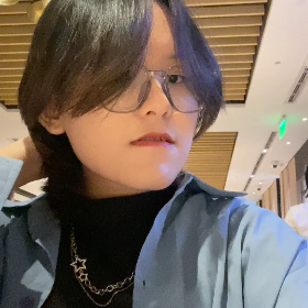 ĐINH HUỲNH THUÝ VI