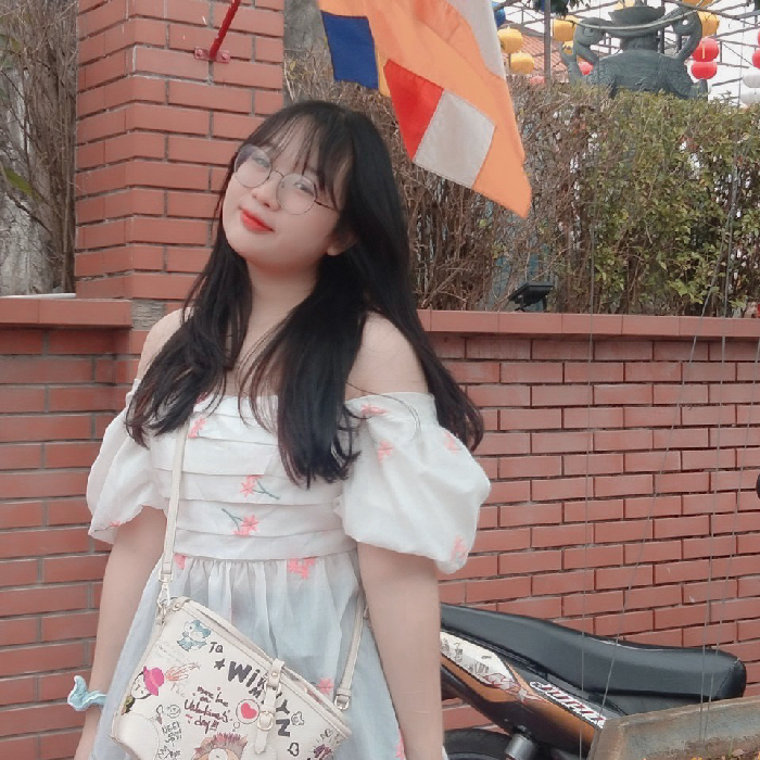 Trần Thị Khánh Linh 