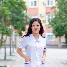 TỪ THỊ HẢI YẾN