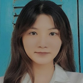 BÙI THỊ NHÃ QUYÊN