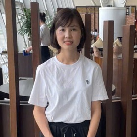 HÀ THỊ OANH何氏赢