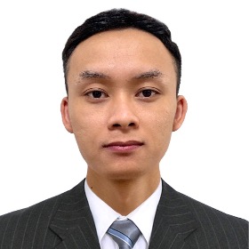 グエン  ディン　チン