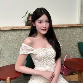 NGUyễn Huyền phượng