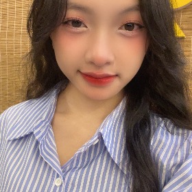 Lê THỊ TUYẾT NHI