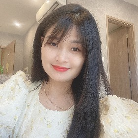 PHẠM THỊ THU THẢO范 氏 秋 草