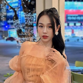 Đỗ Phương Huyền 