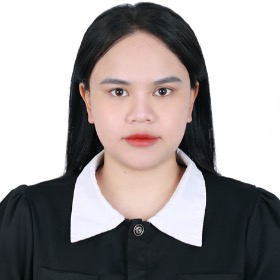 Khuất Thuý Hằng 