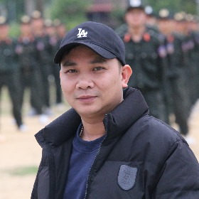 Hà Quốc tiến 