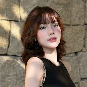 Trương Hồng Thư 