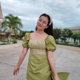 Quảng Nữ Thu Trang